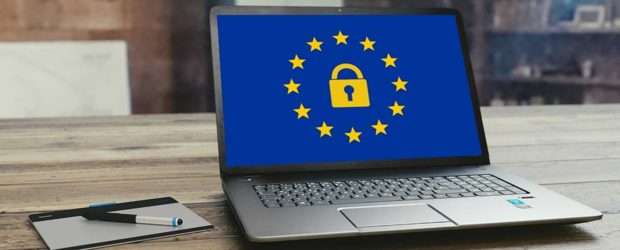 computer with padlock representing GDPR regulations